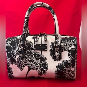 Kate Spade Melinda in blue and white Japanese floral
